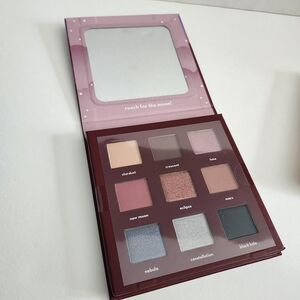 Moonlit 9 Color Palette and Eye Crème Set